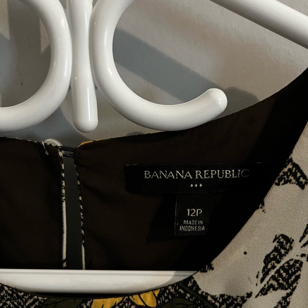 Banana Republic Black and White Dress